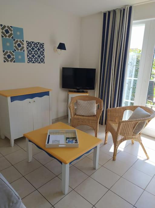 Charmante Maison De Vacances Avec Acces Piscine Talmont-Saint-Hilaire Εξωτερικό φωτογραφία